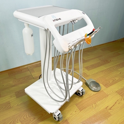 Camión dental móvil ligero con 5 ruedas universales Carritos portátiles de tratamiento dental