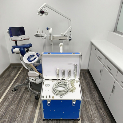 Clínica dental móvil Unidad de tratamiento dental portátil con turbina de aire Unidad de entrega dental móvil de 550W